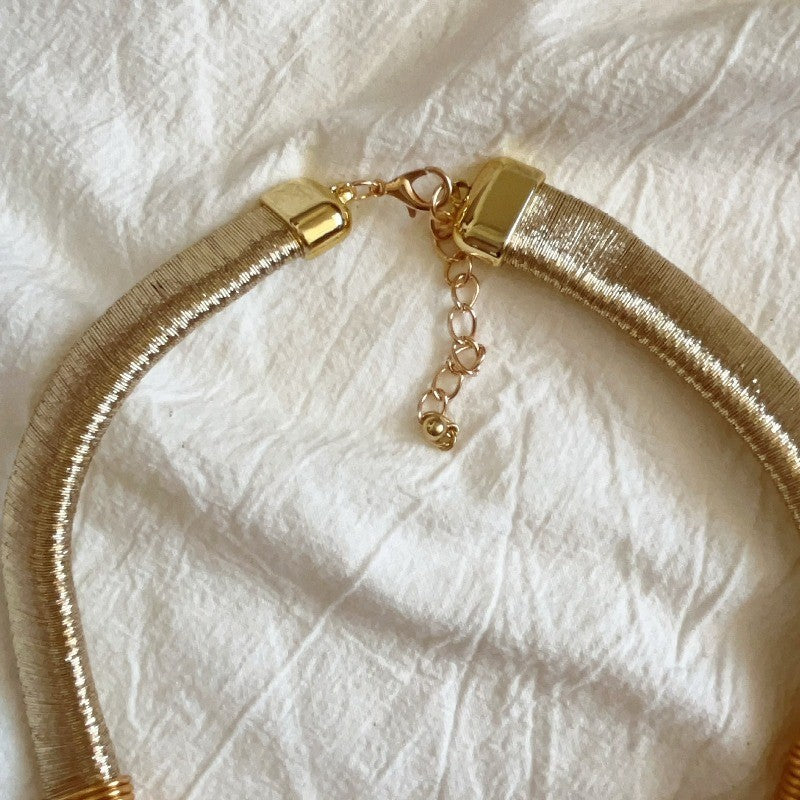 Red Stone Collar Necklace & Earring Set
