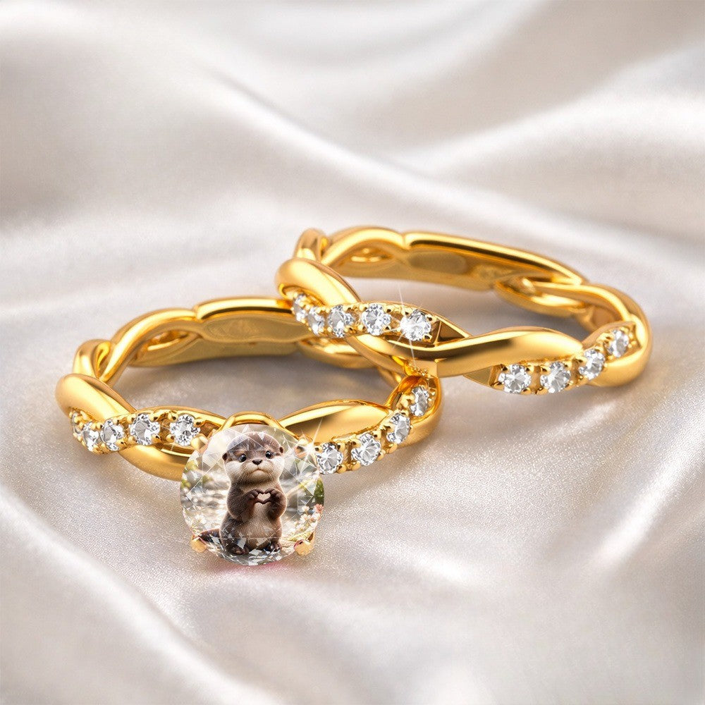 Twisted Crystal Otter Ring