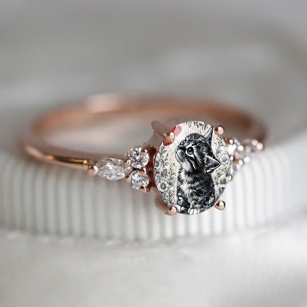 Kitten & Red Heart Oval Ring