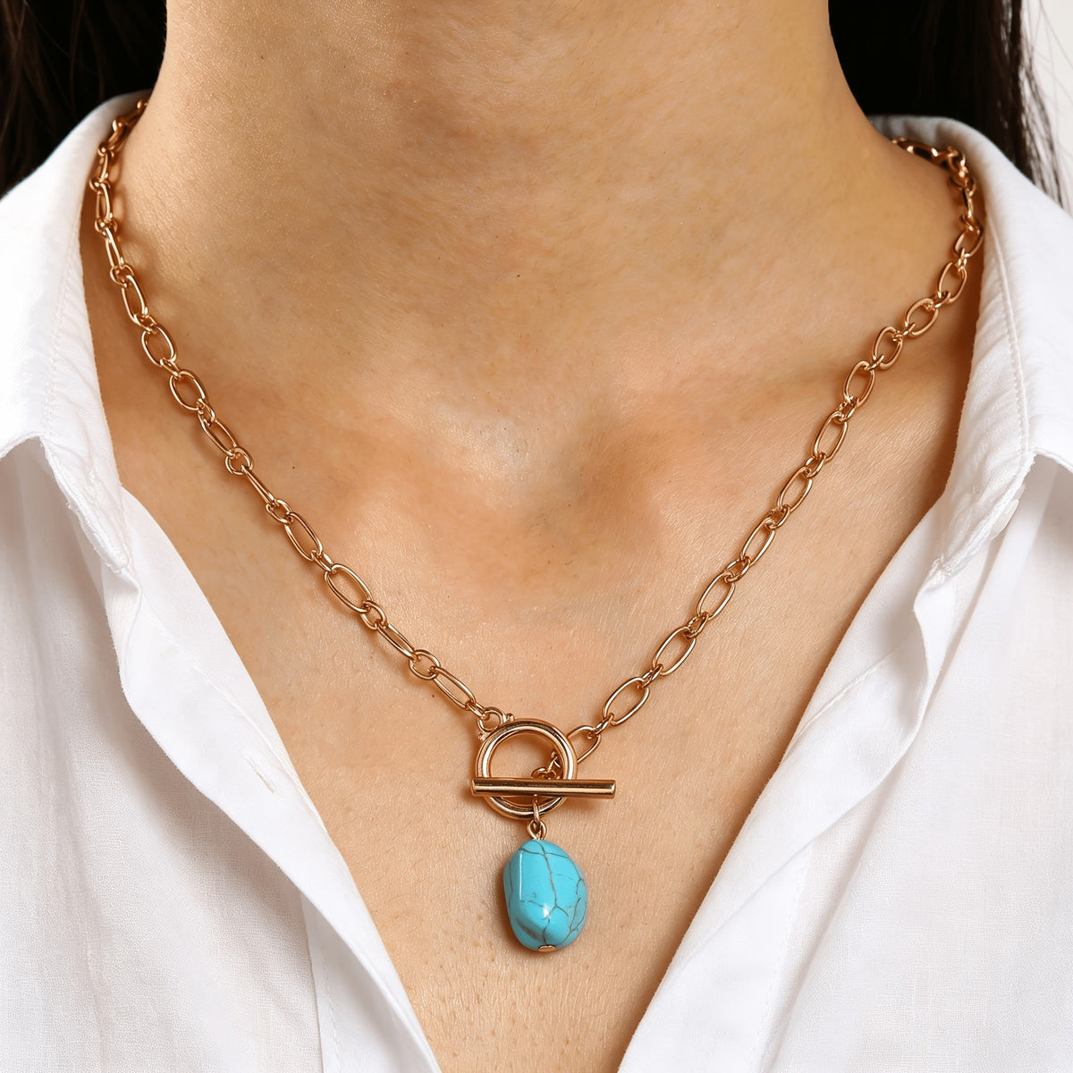 Turquoise Oval Toggle Chain Necklace