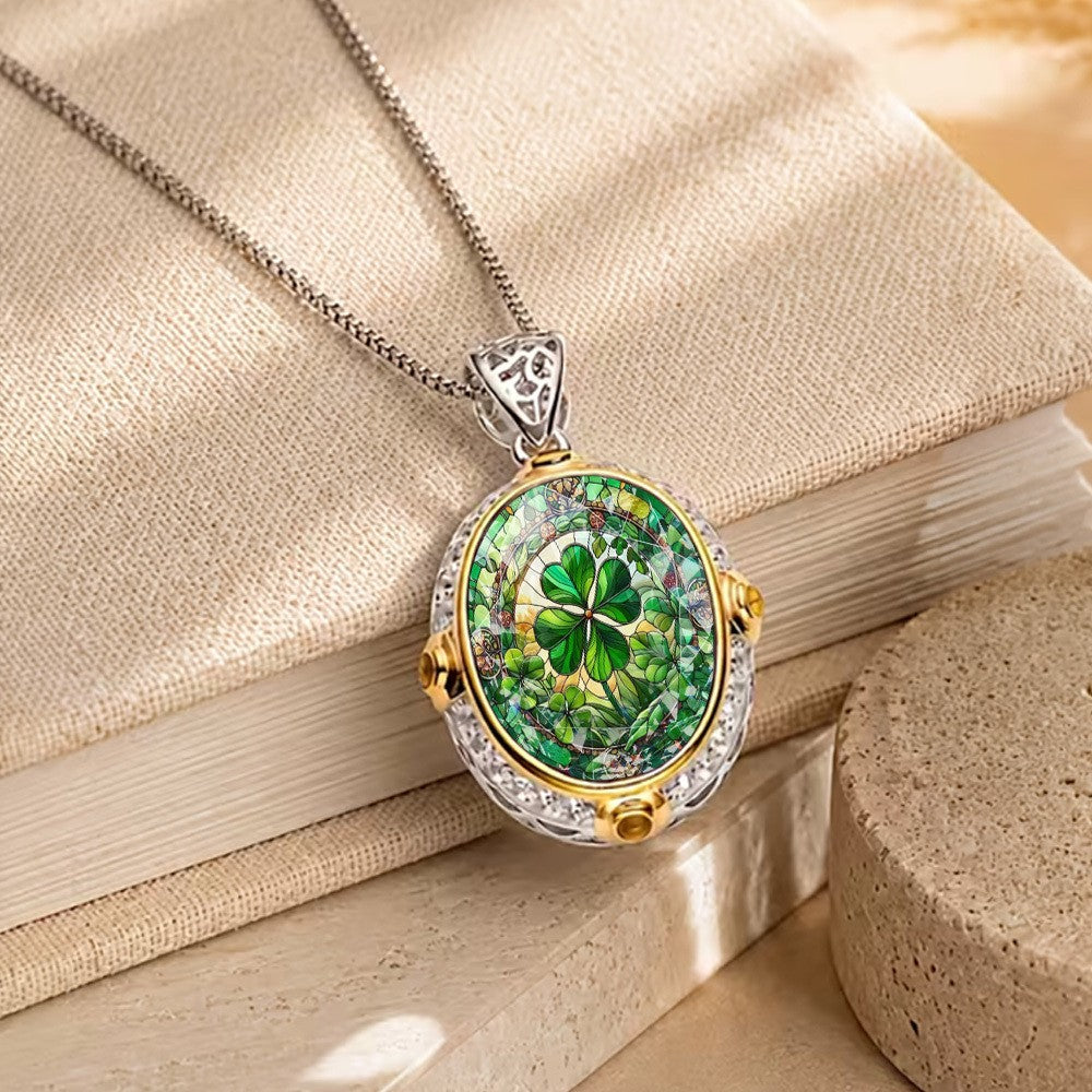 Green Clover Oval Pendant Necklace