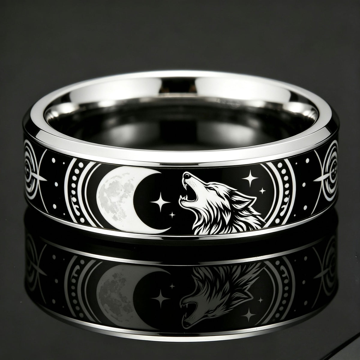 Howling Wolf Moon Ring