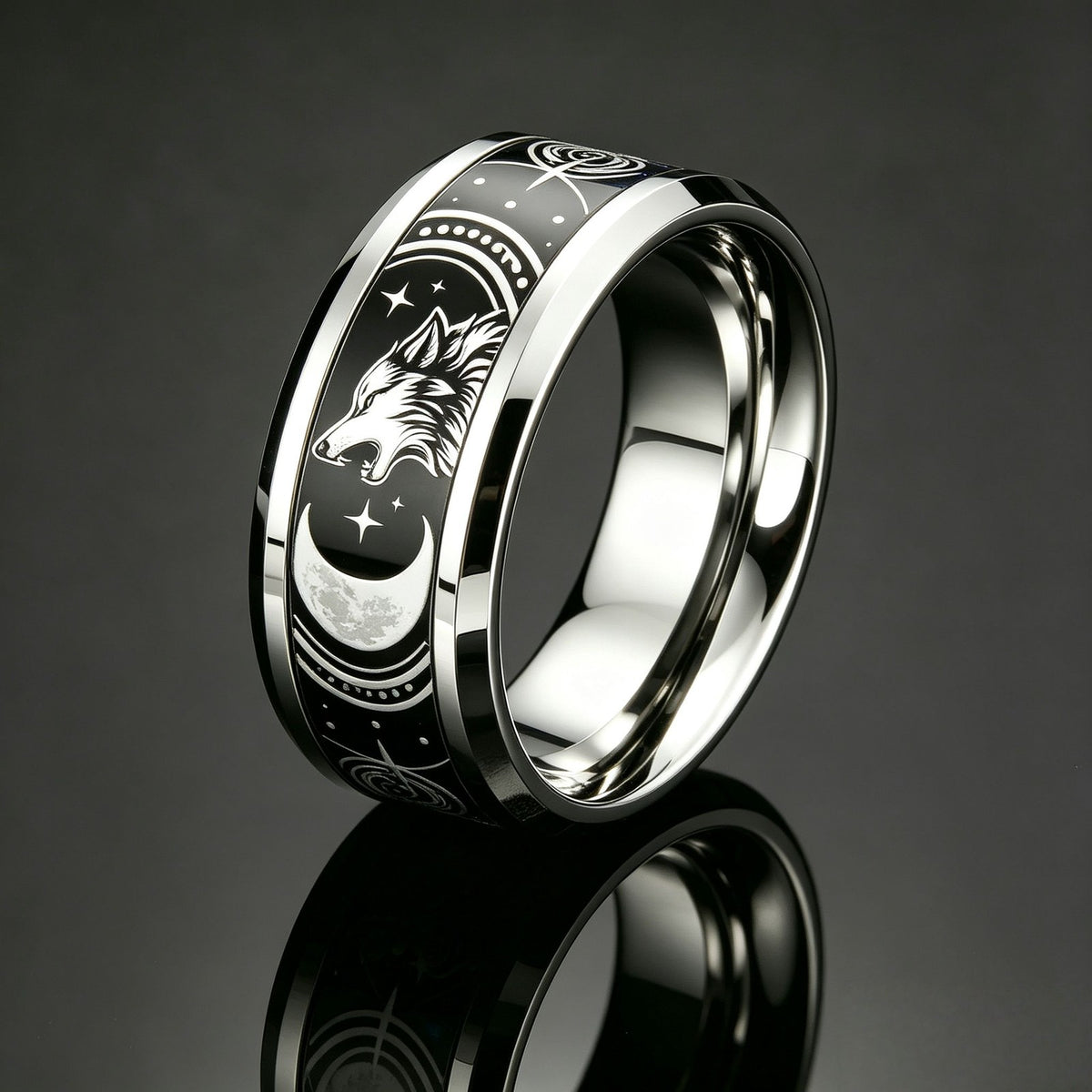Howling Wolf Moon Ring