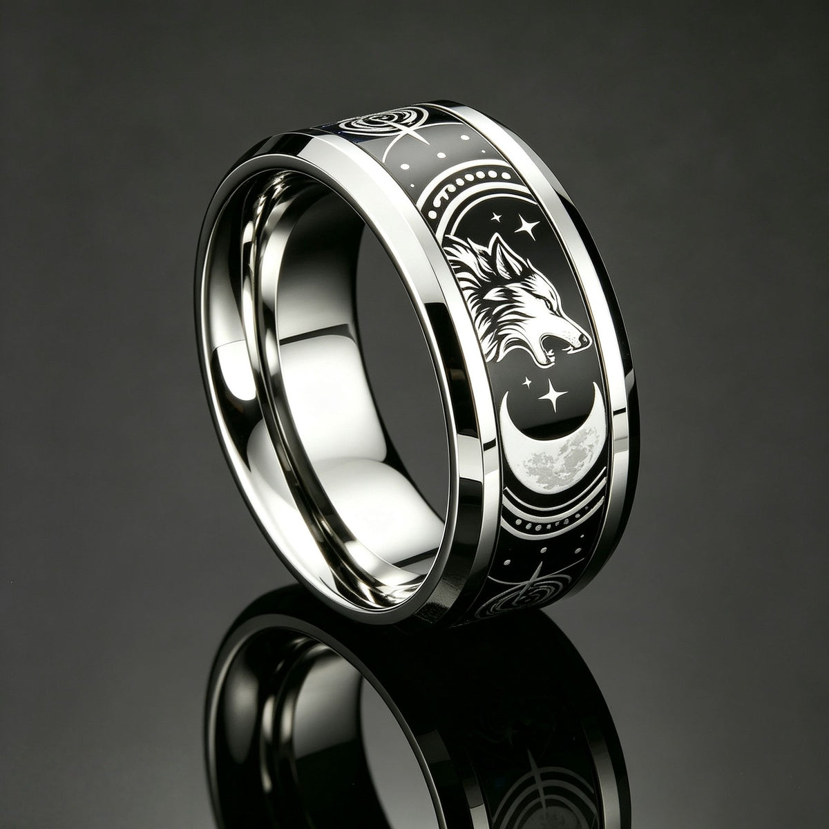 Howling Wolf Moon Ring