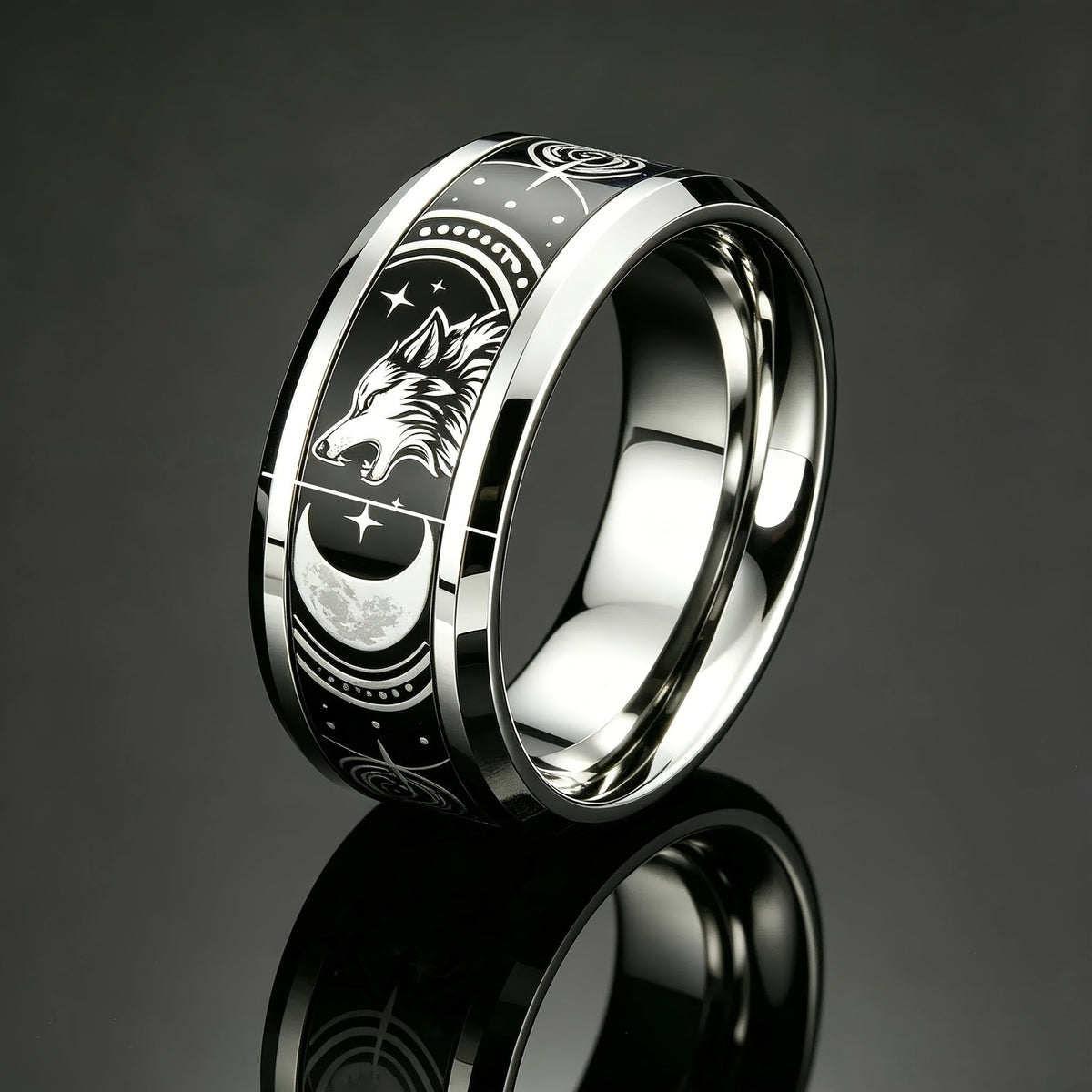 Howling Wolf Moon Ring