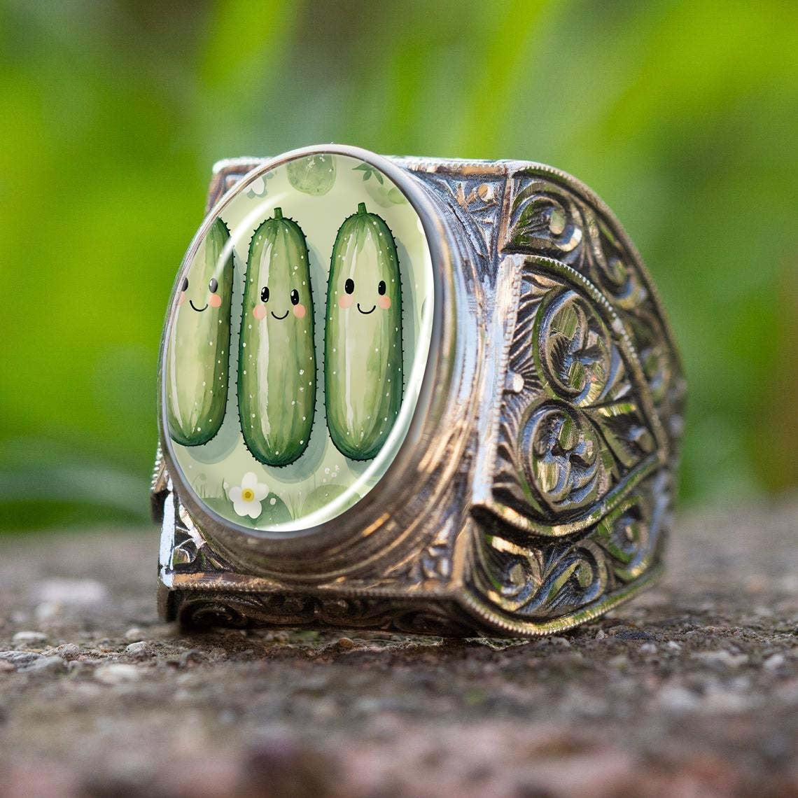 Cucumber Vintage Ring