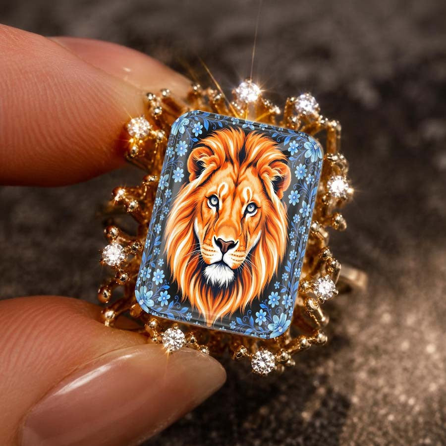 Lion Portrait Square Ring