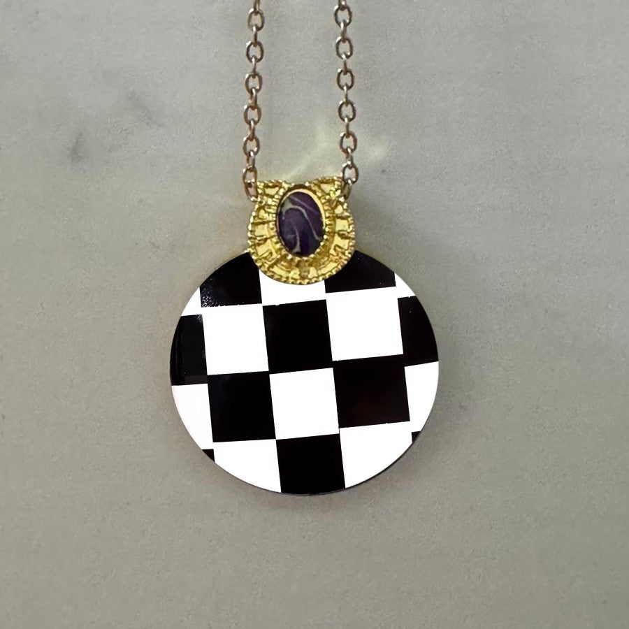 Checkered Round Pendant Necklace