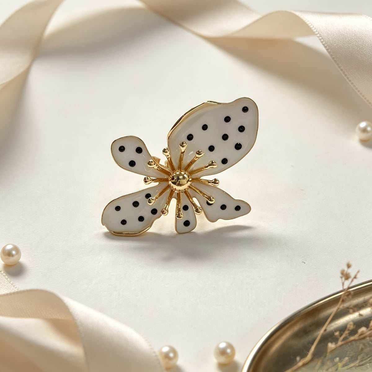 Polka Dot Flower Open Ring