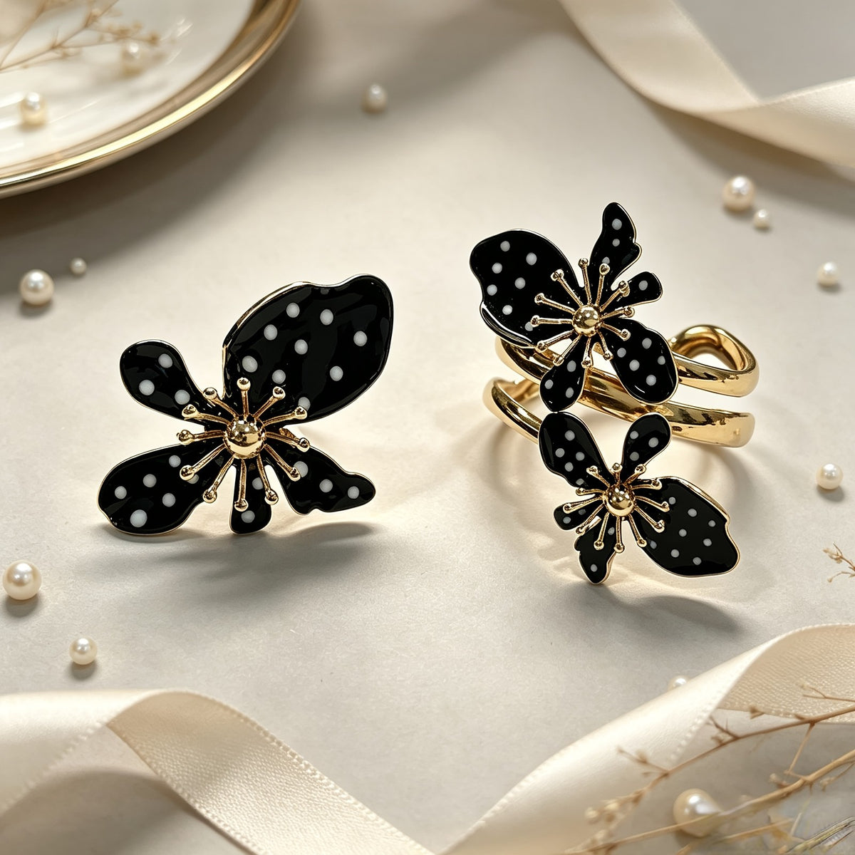 Polka Dot Flower Open Ring