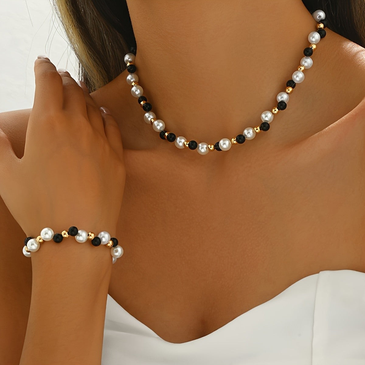 Black & White Bead Necklace & Bracelet Set
