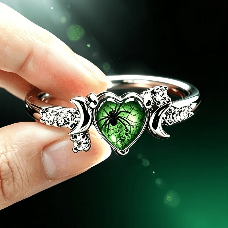 Green Heart Spider Ring