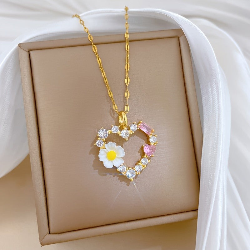 Daisy & Crystal Heart Necklace