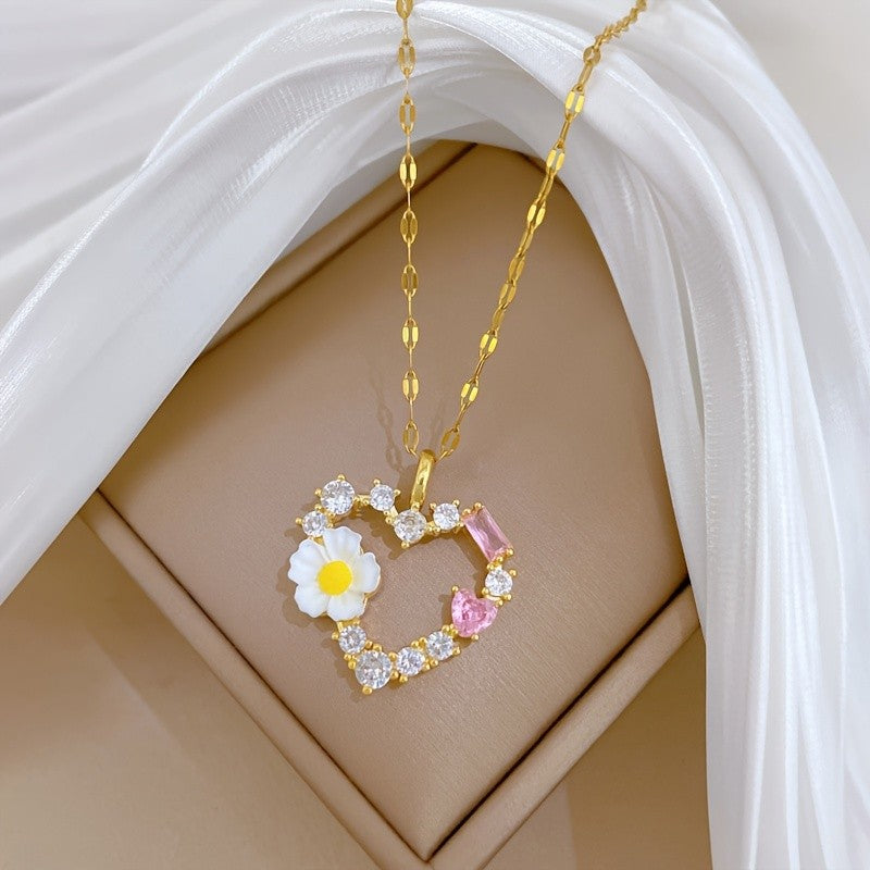 Daisy & Crystal Heart Necklace