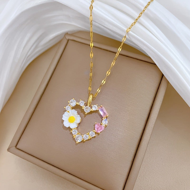 Daisy & Crystal Heart Necklace