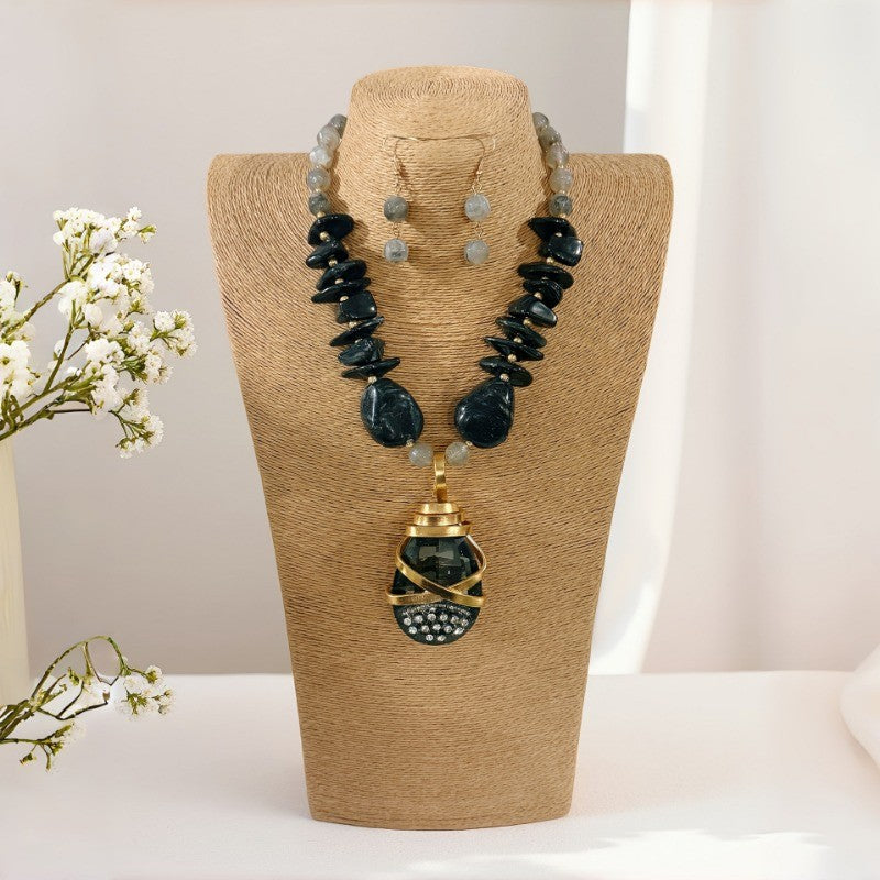 Stone Chip & Cage Pendant Necklace Set