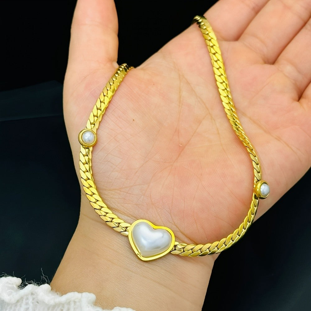 Mother-Of-Pearl Heart Curb Chain Necklace