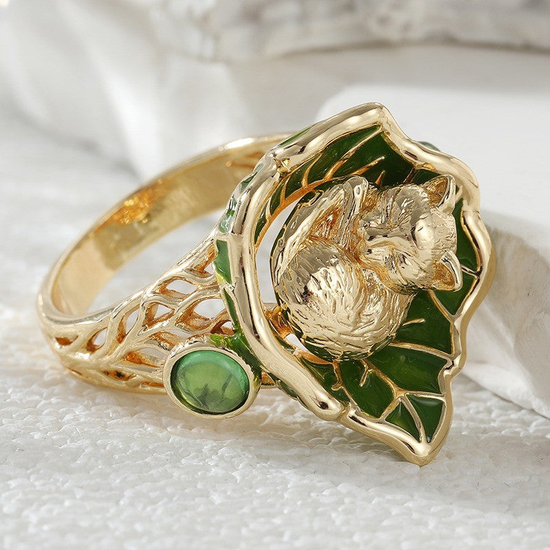 Sleeping Cat Leaf Ring