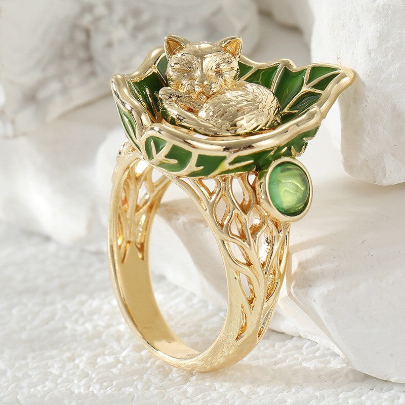 Sleeping Cat Leaf Ring