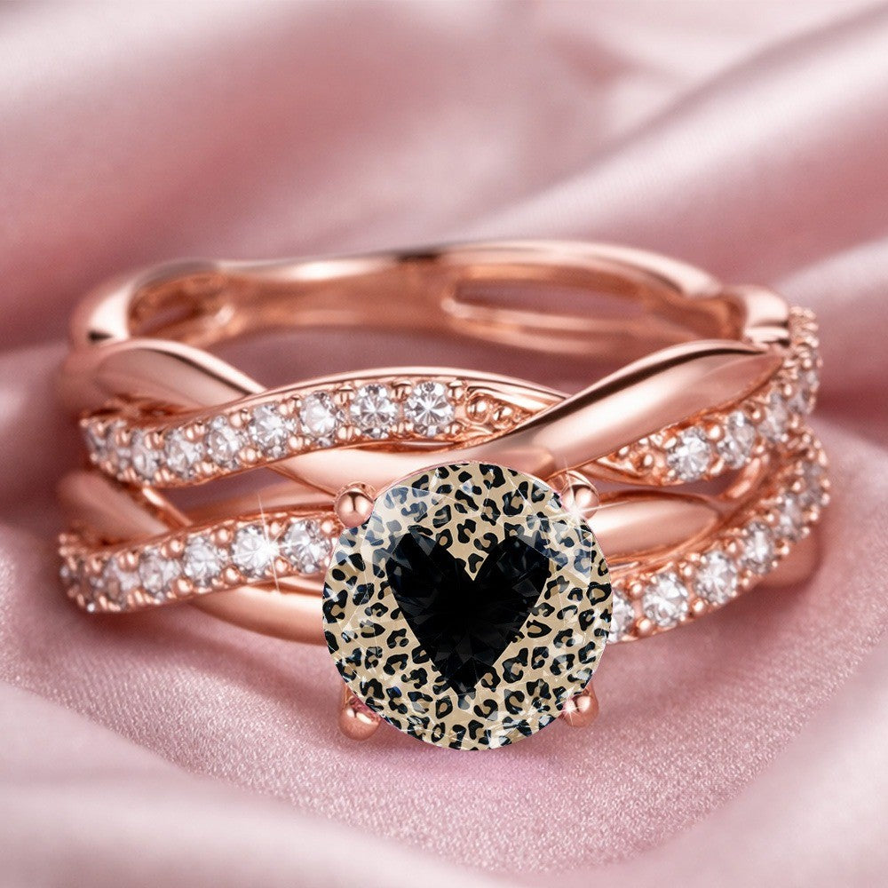 Leopard Heart Twisted Band Ring