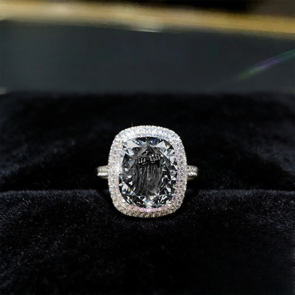 Cloaked Figure Square Ring