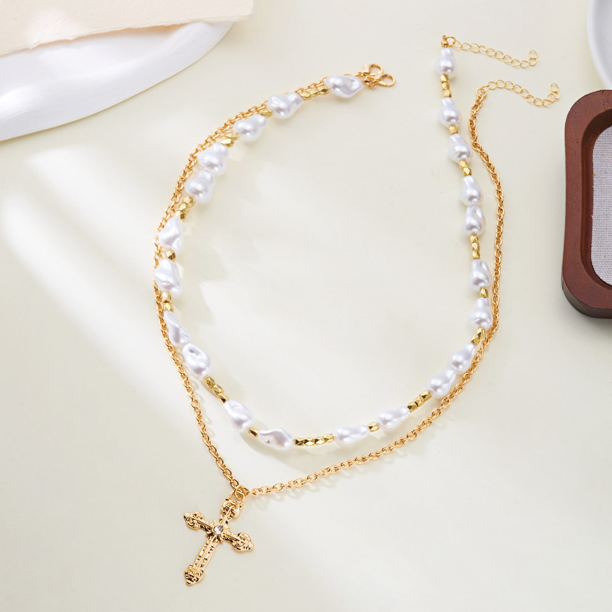 Irregular Pearl & Cross Layered Necklace