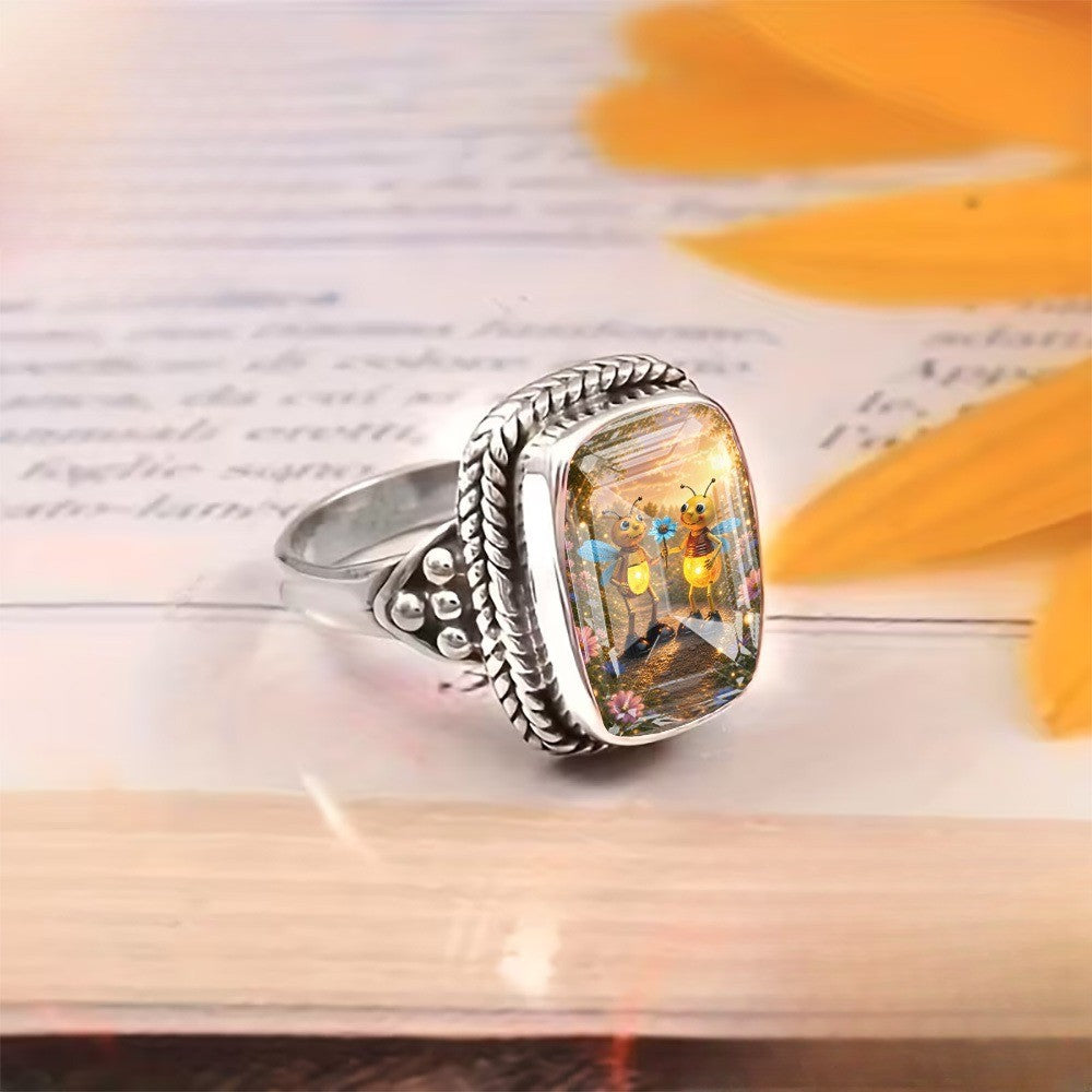 Garden Bee Square Ring