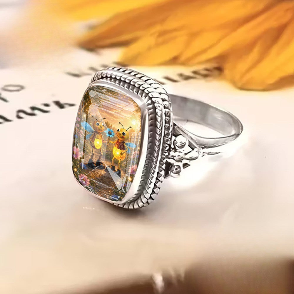 Garden Bee Square Ring