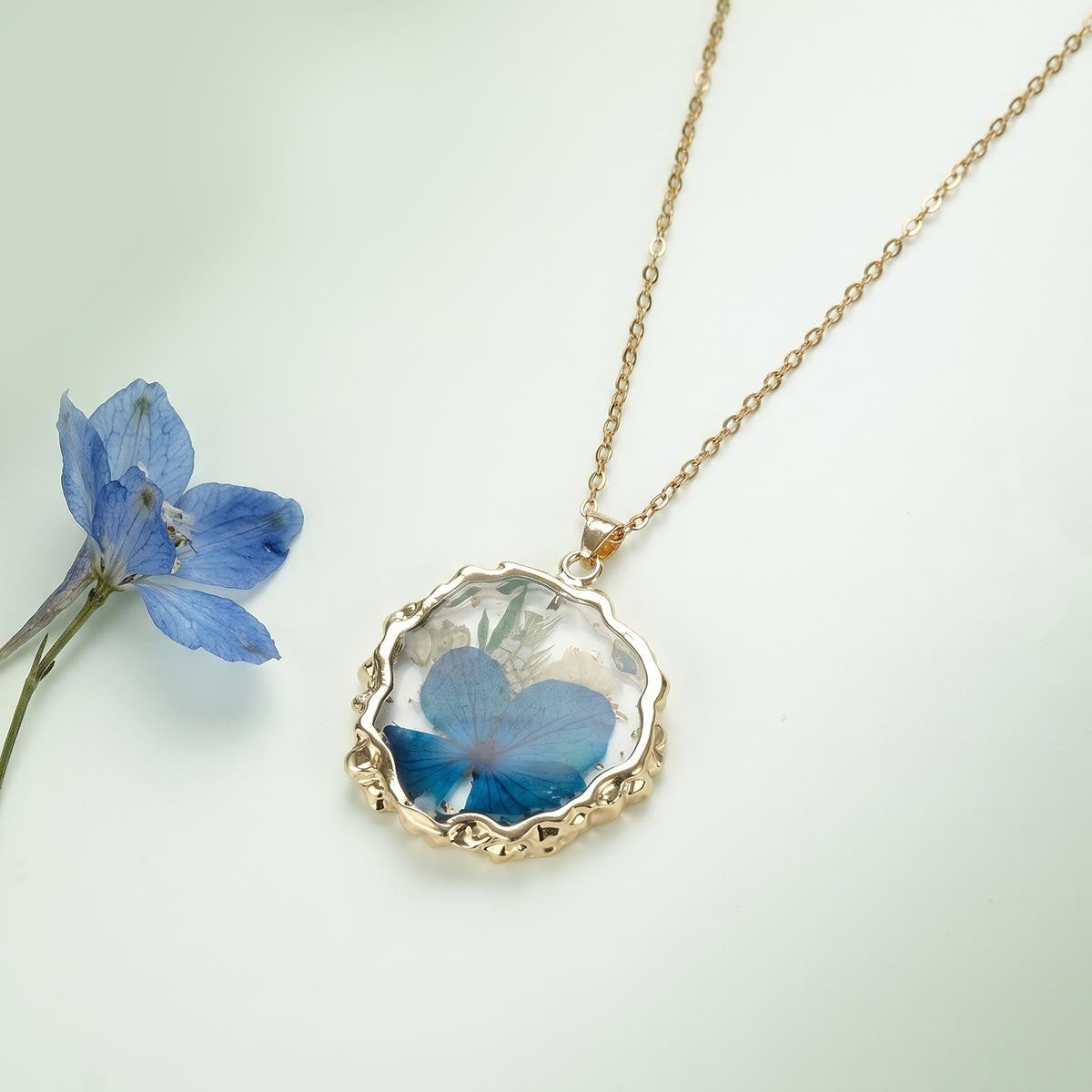 Pressed Flower Resin Necklace