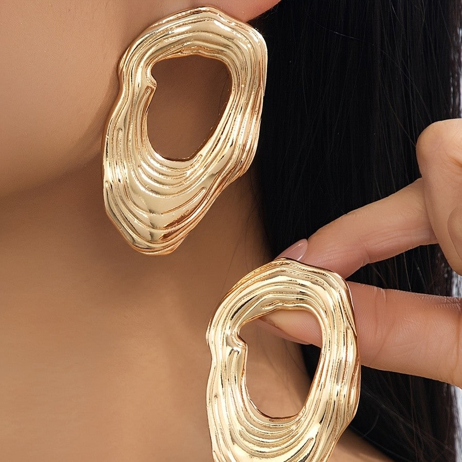 Ridged Organic Drop Earrings