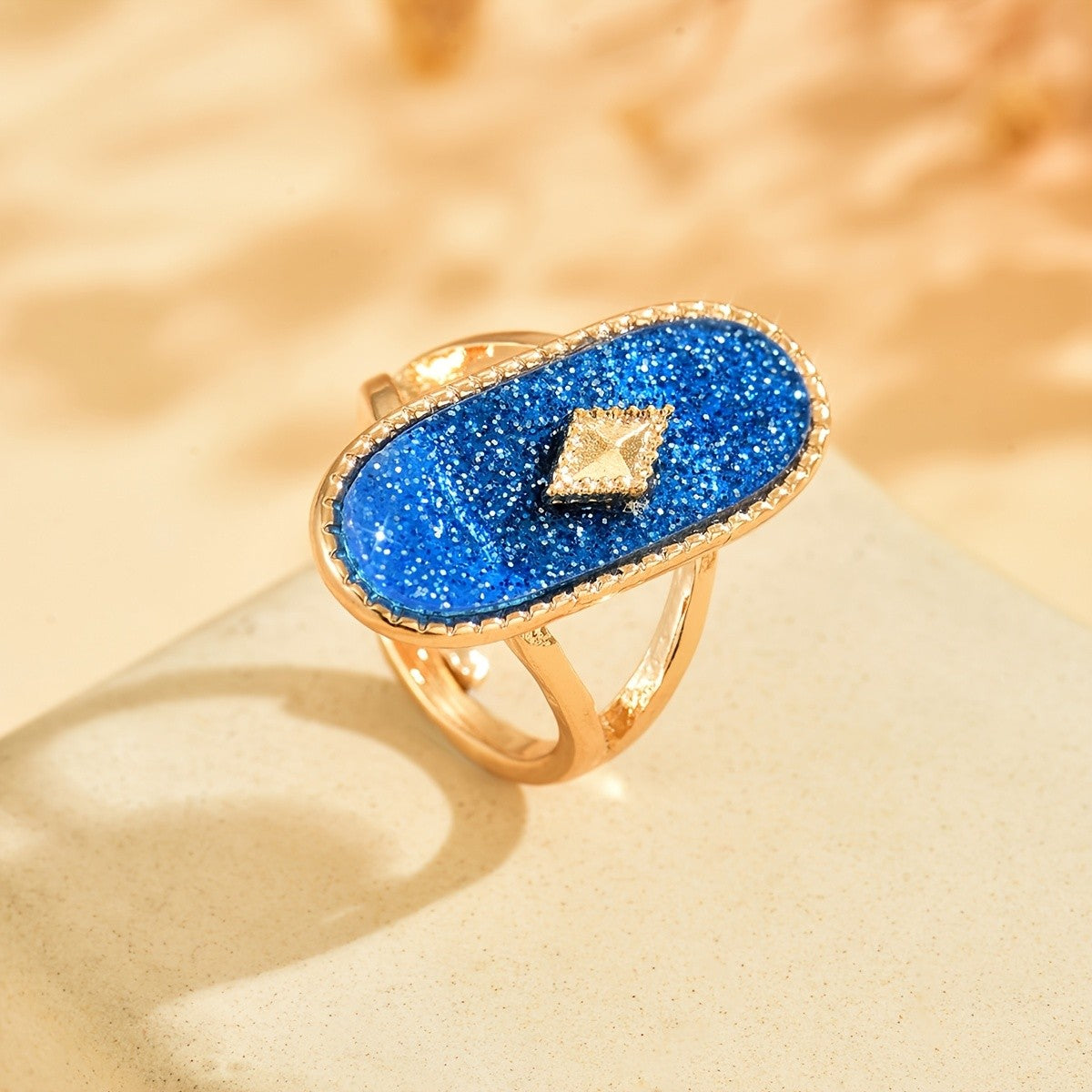 Mixed Pattern Oval Ring Set