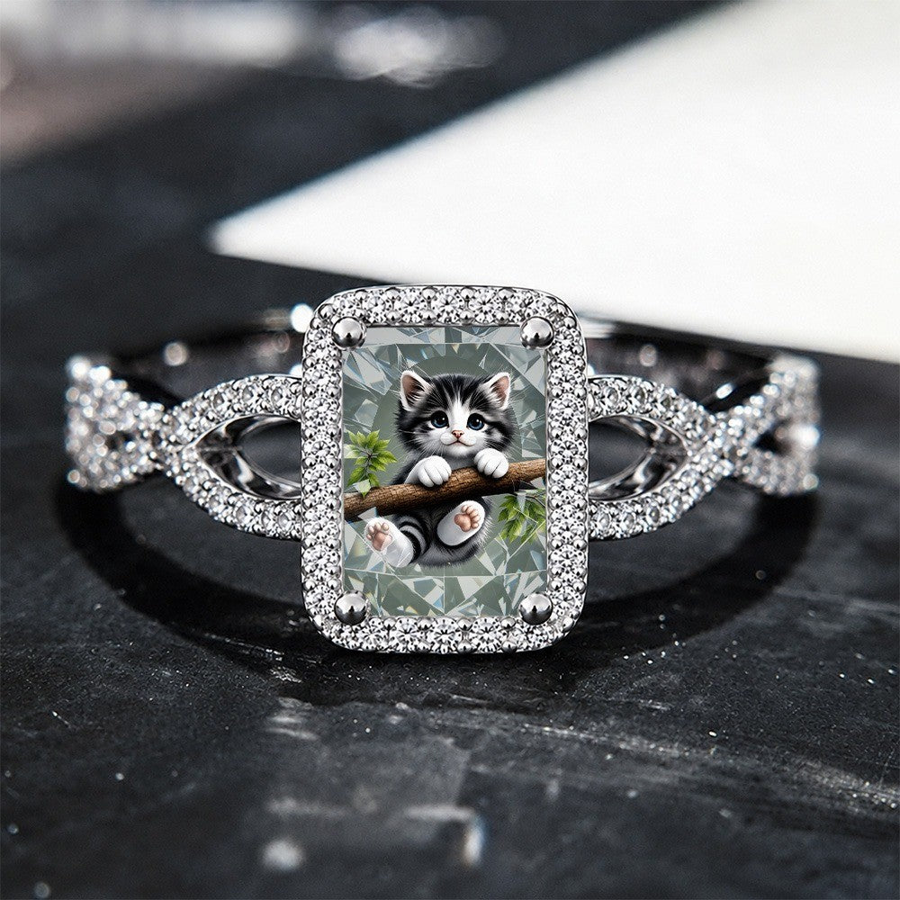 Kitten Square Ring