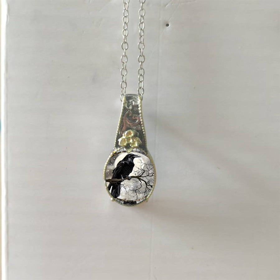 Raven & Rose Oval Pendant Necklace