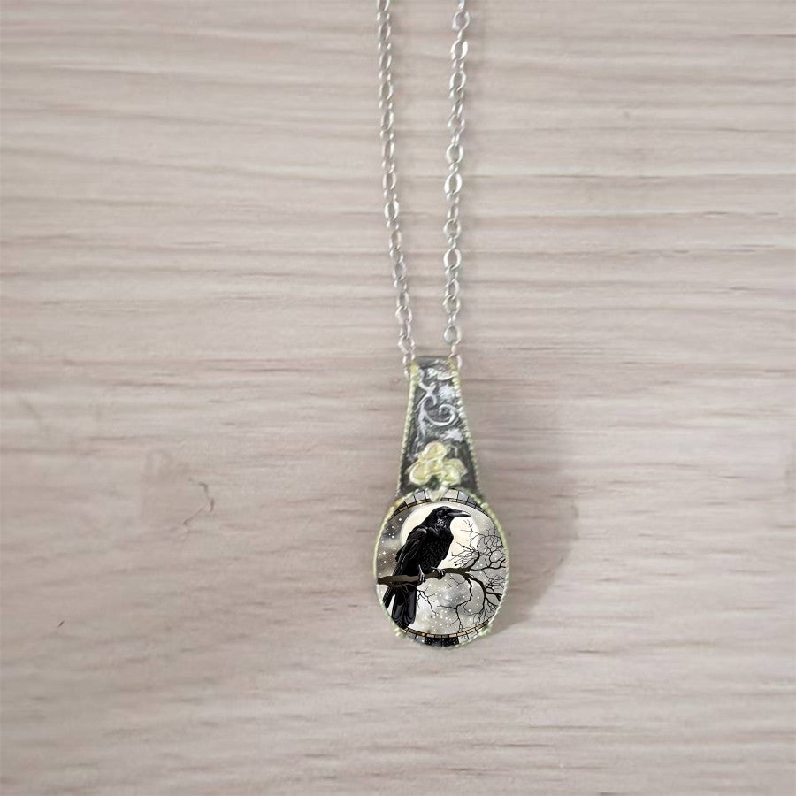 Raven & Rose Oval Pendant Necklace