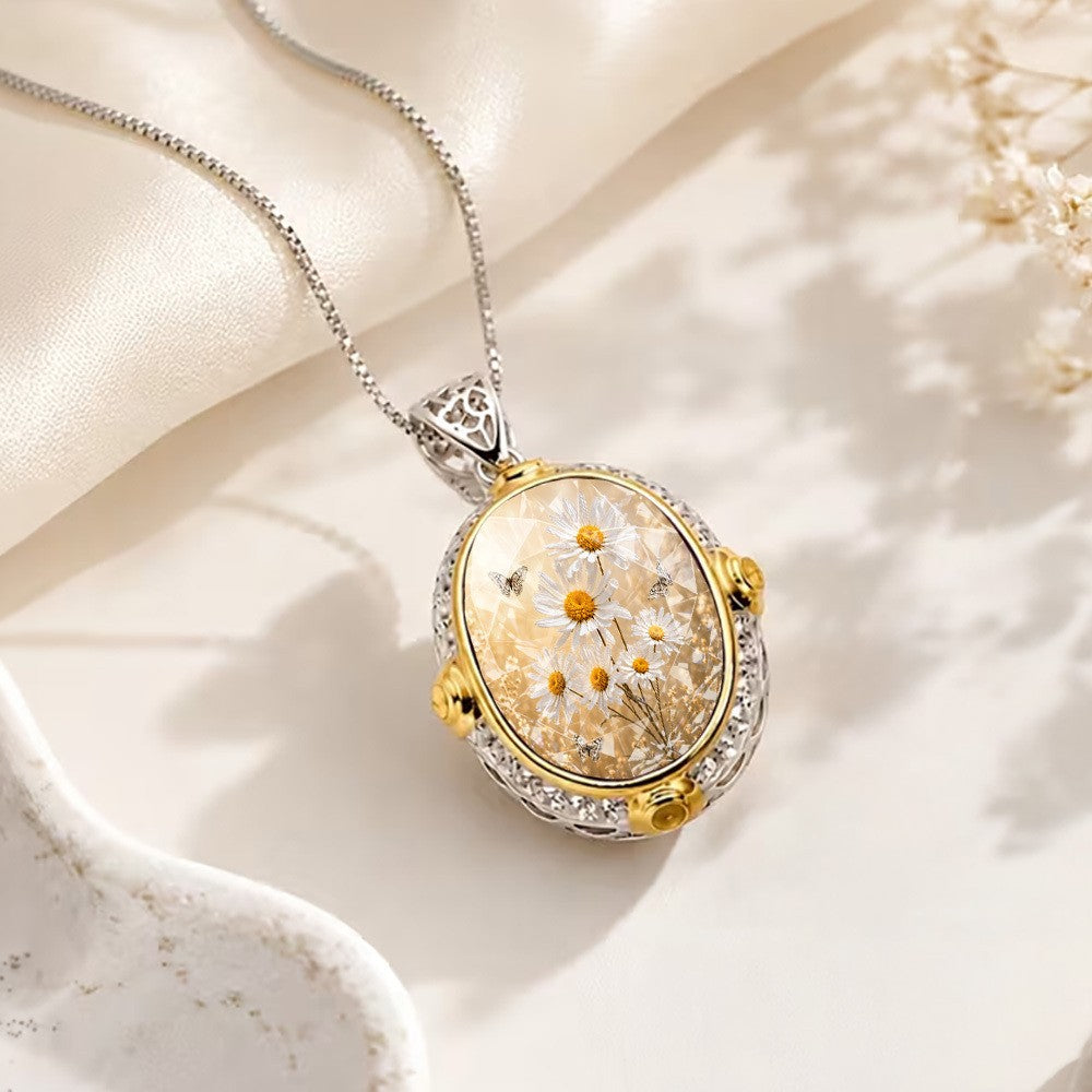 Daisy Floral Pendant Necklace