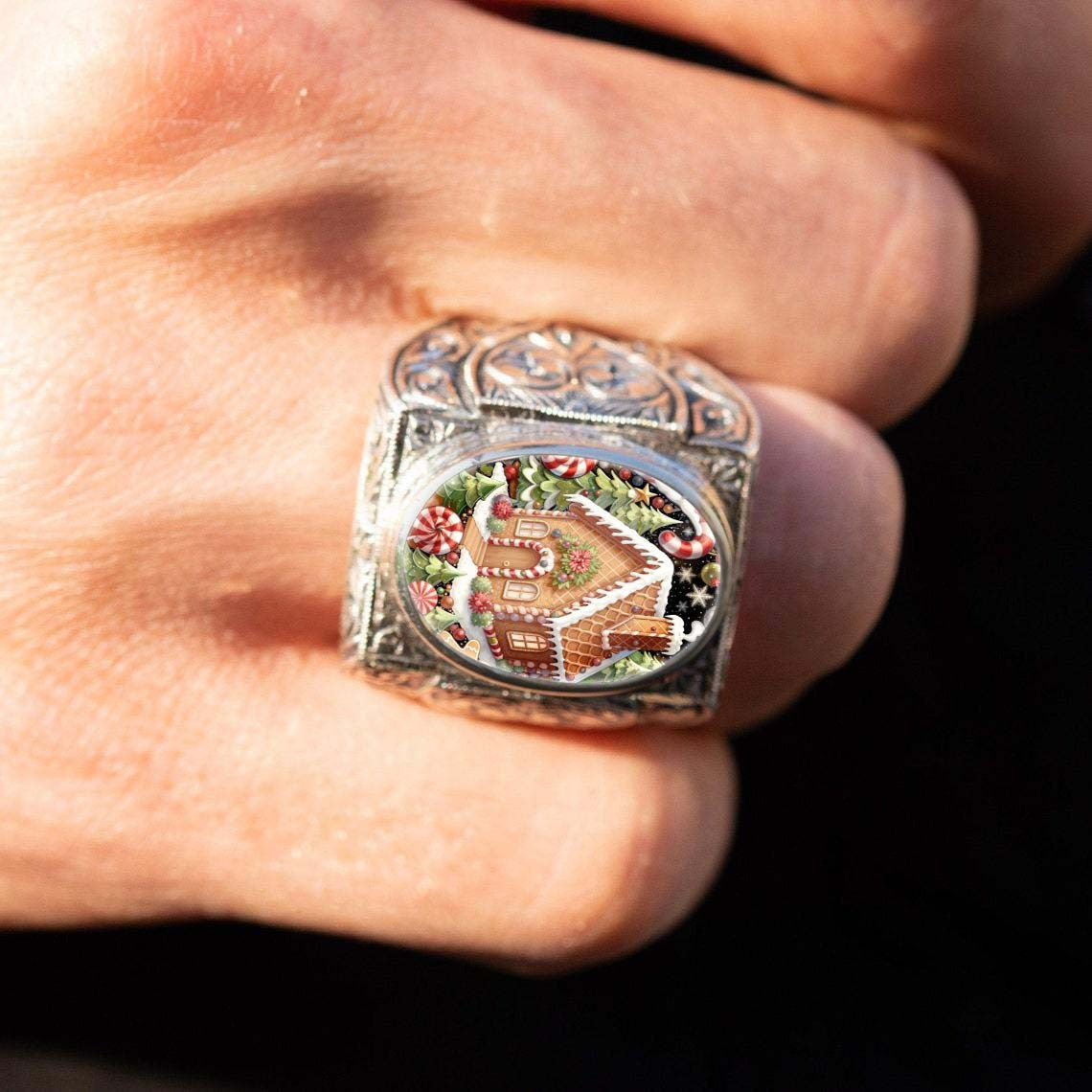 Gingerbread House Cameo Ring