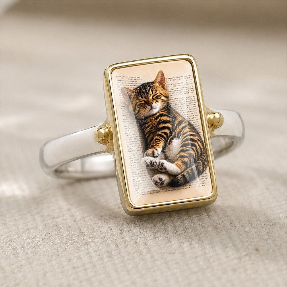 Sleeping Tabby Cat Book Ring