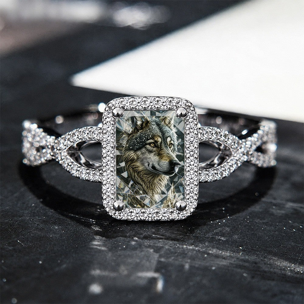 Wolf Square Statement Ring