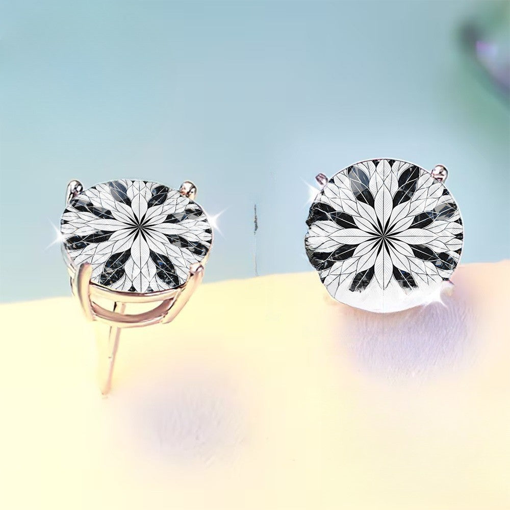 Black & White Starburst Stud Earrings