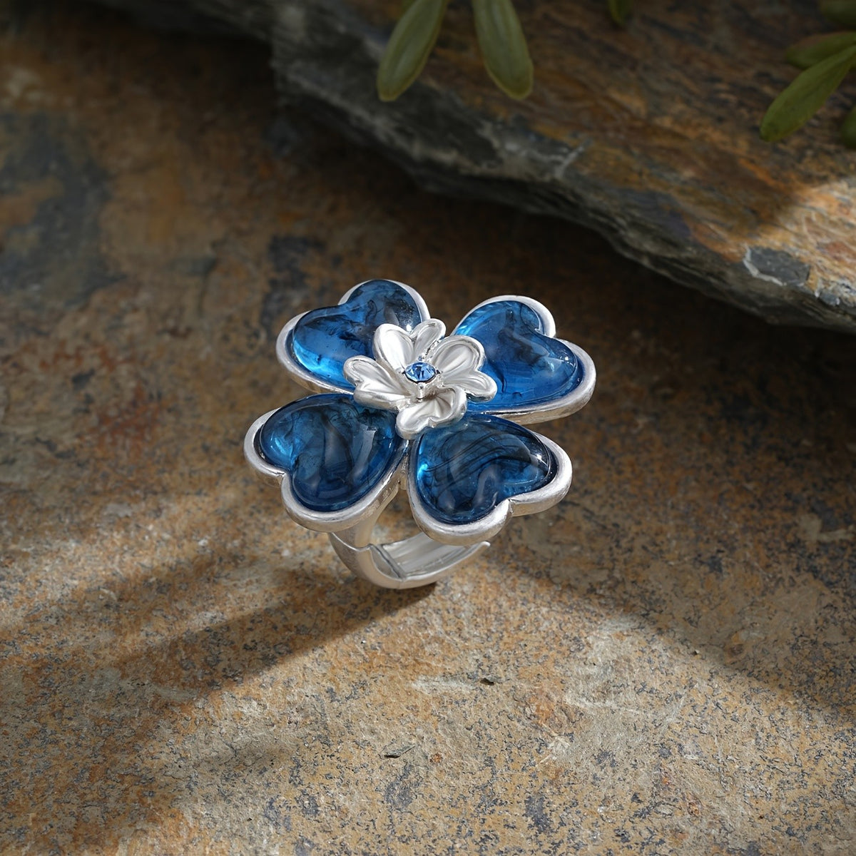 Resin Heart Flower Statement Ring