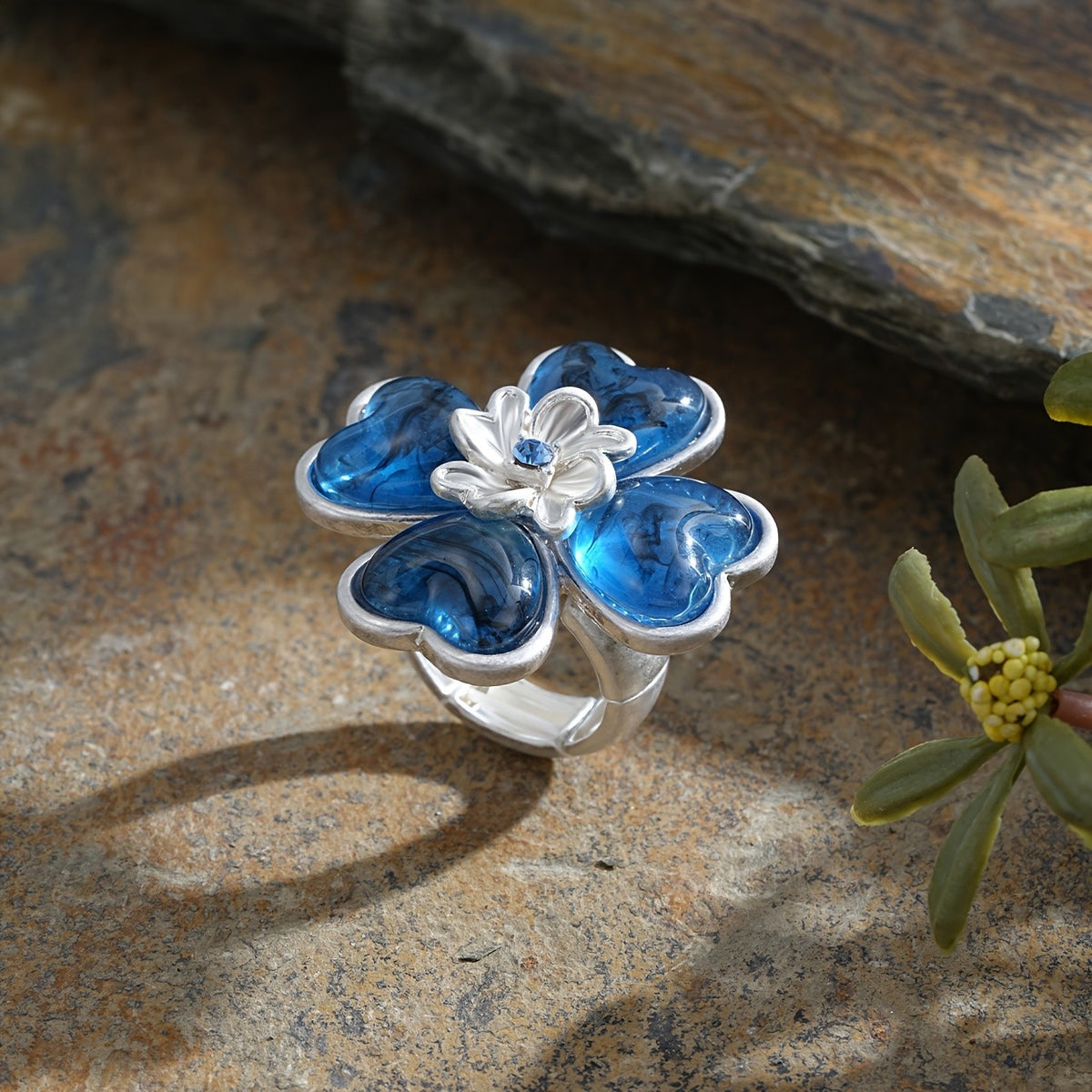 Resin Heart Flower Statement Ring