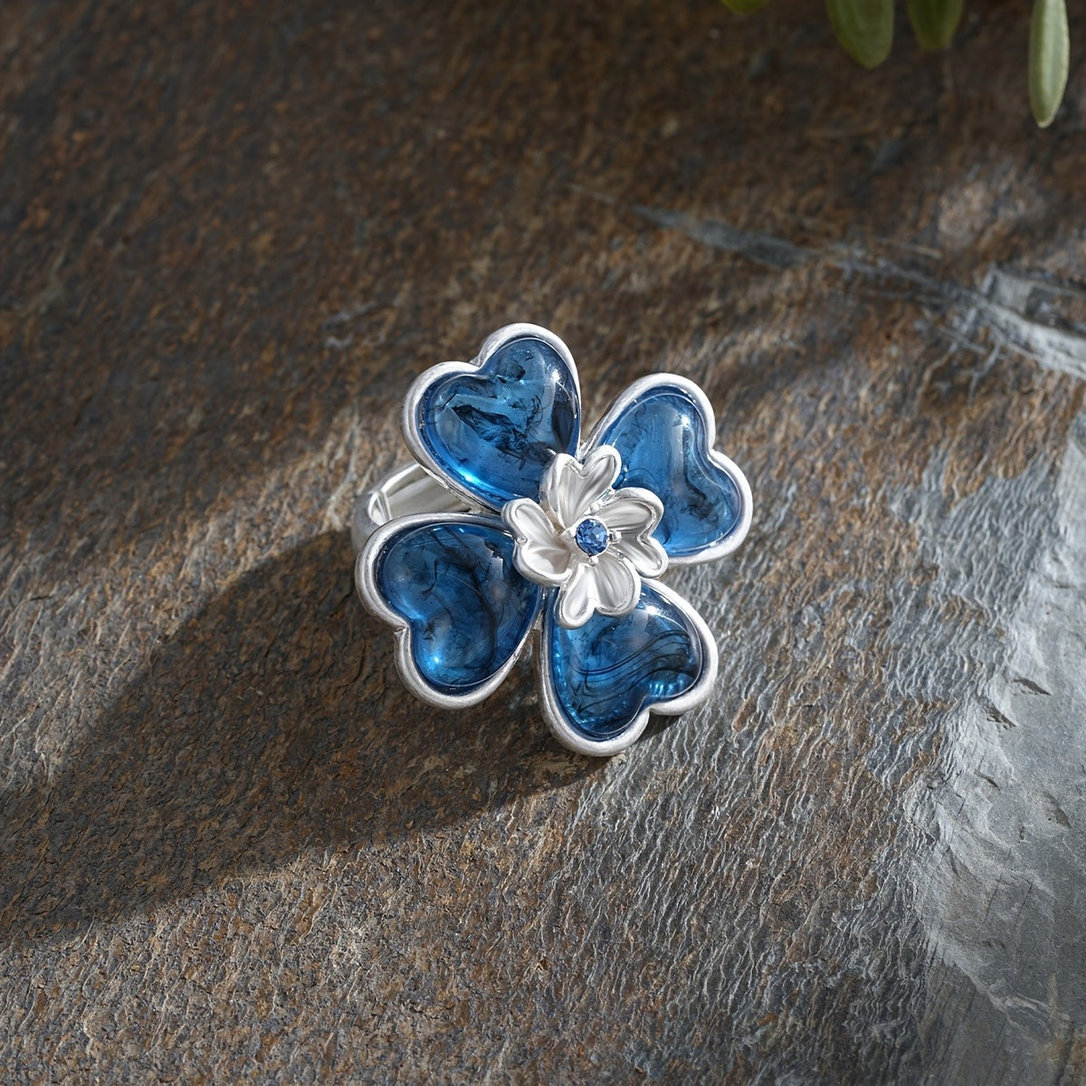 Resin Heart Flower Statement Ring