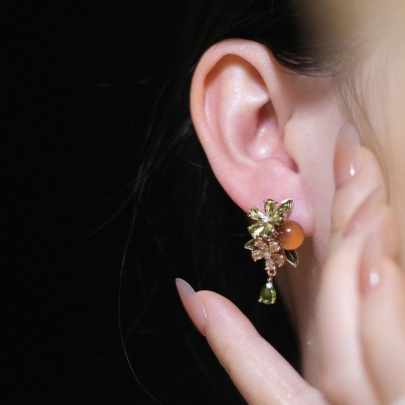 Green Leaf Floral Drop Earrings