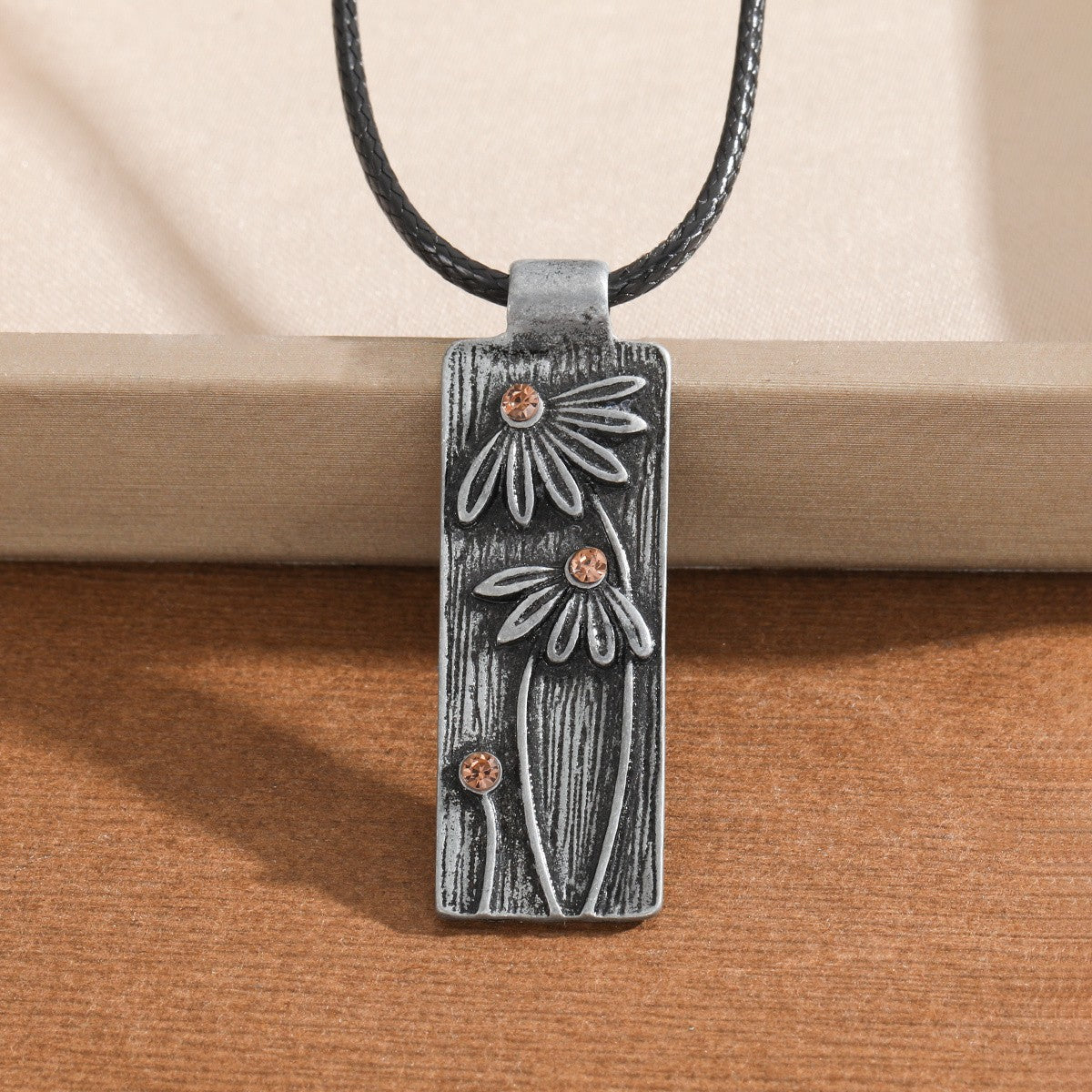 Textured Floral Rectangle Necklace