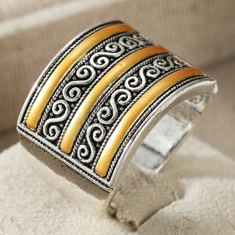 Scroll Pattern Wide Band Ring