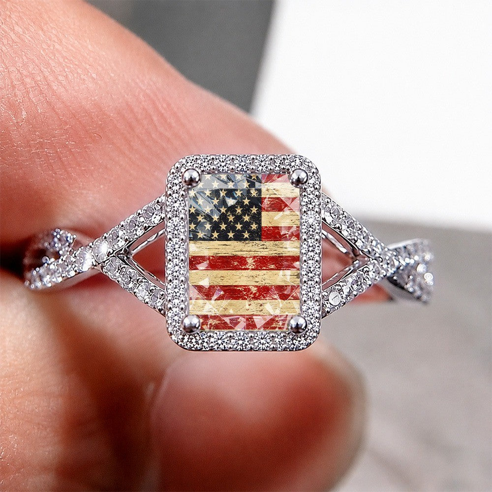 Vintage Stars & Stripes Square Ring