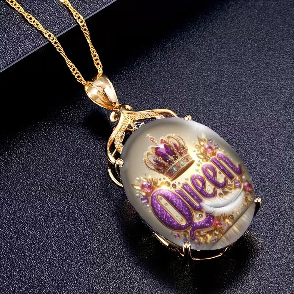 Crown Queen Pendant Necklace