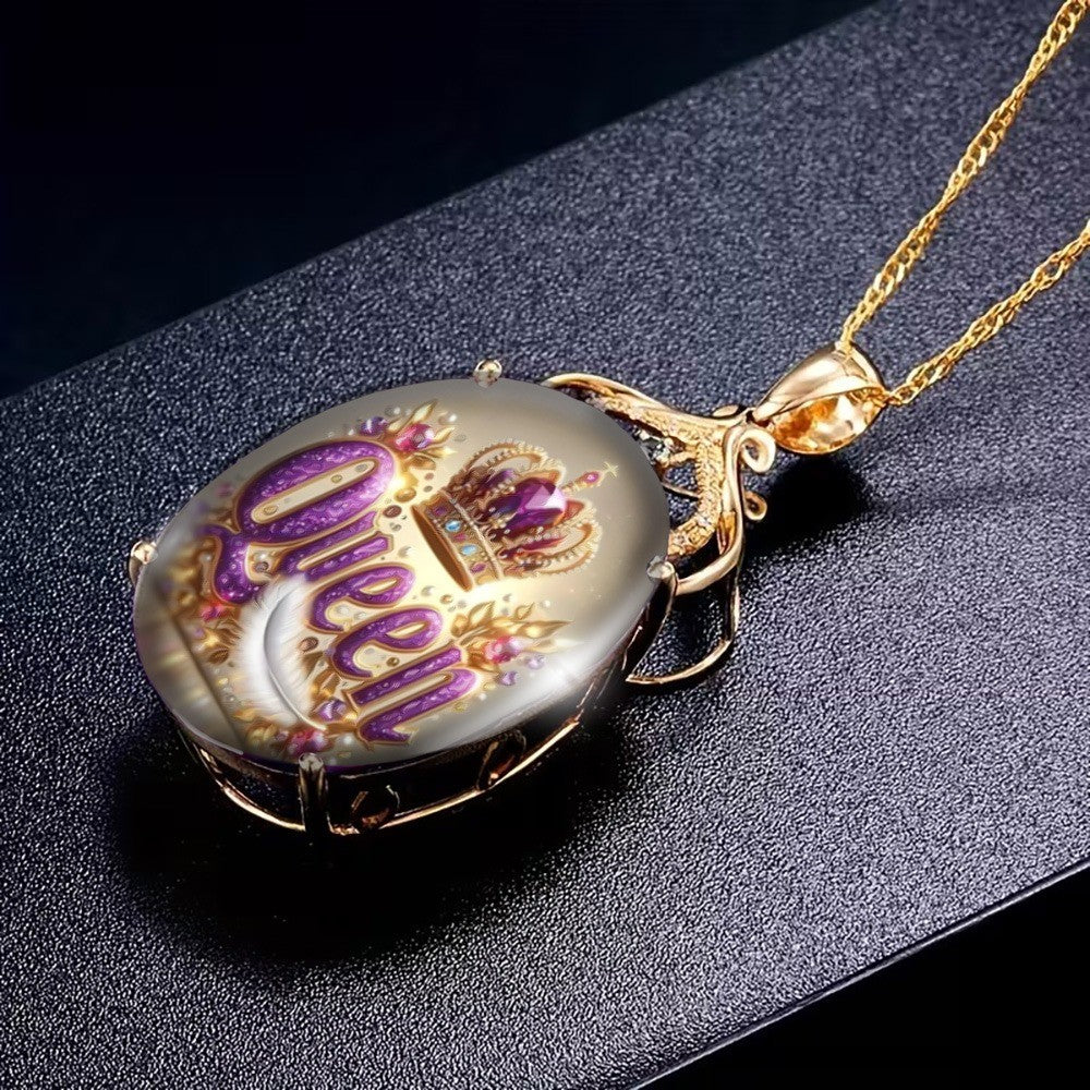 Crown Queen Pendant Necklace