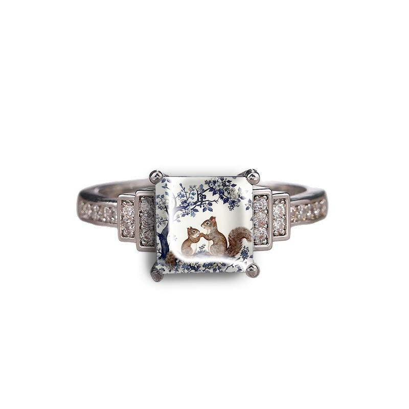 Squirrel Tree Square Ring