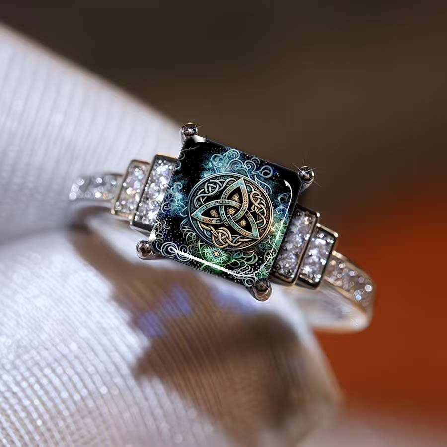 Celtic Knot Square Ring